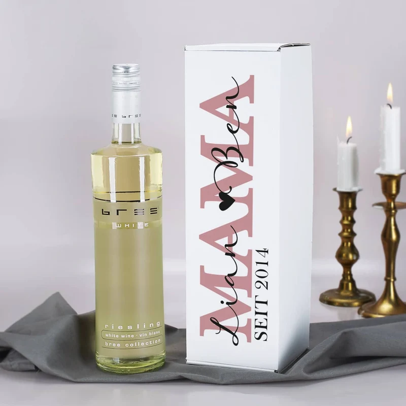 BREE Weinflasche mit bedruckter Verpackung für Mamas - mit Wunschtext
