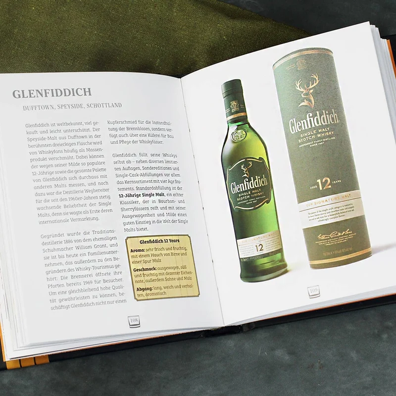 Whiskybox mit 4 Whiskygläsern und Buch über Whiskys