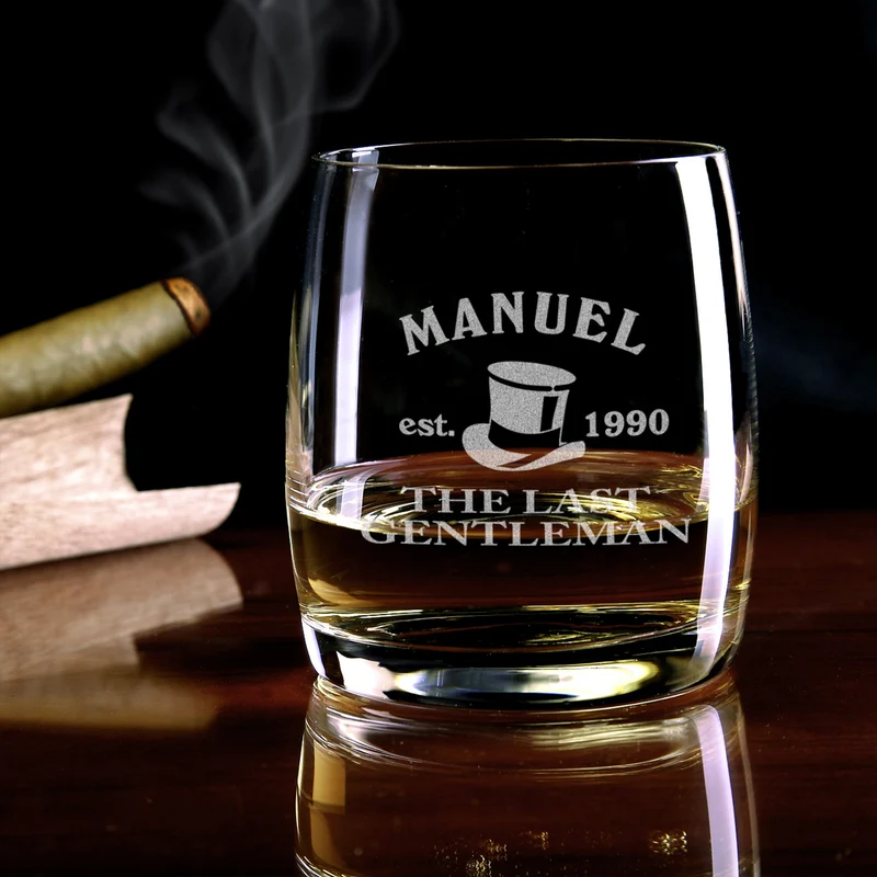 Whiskey Geschenkset mit 2 Gläsern und Glenfiddich Whisky für den Gentleman